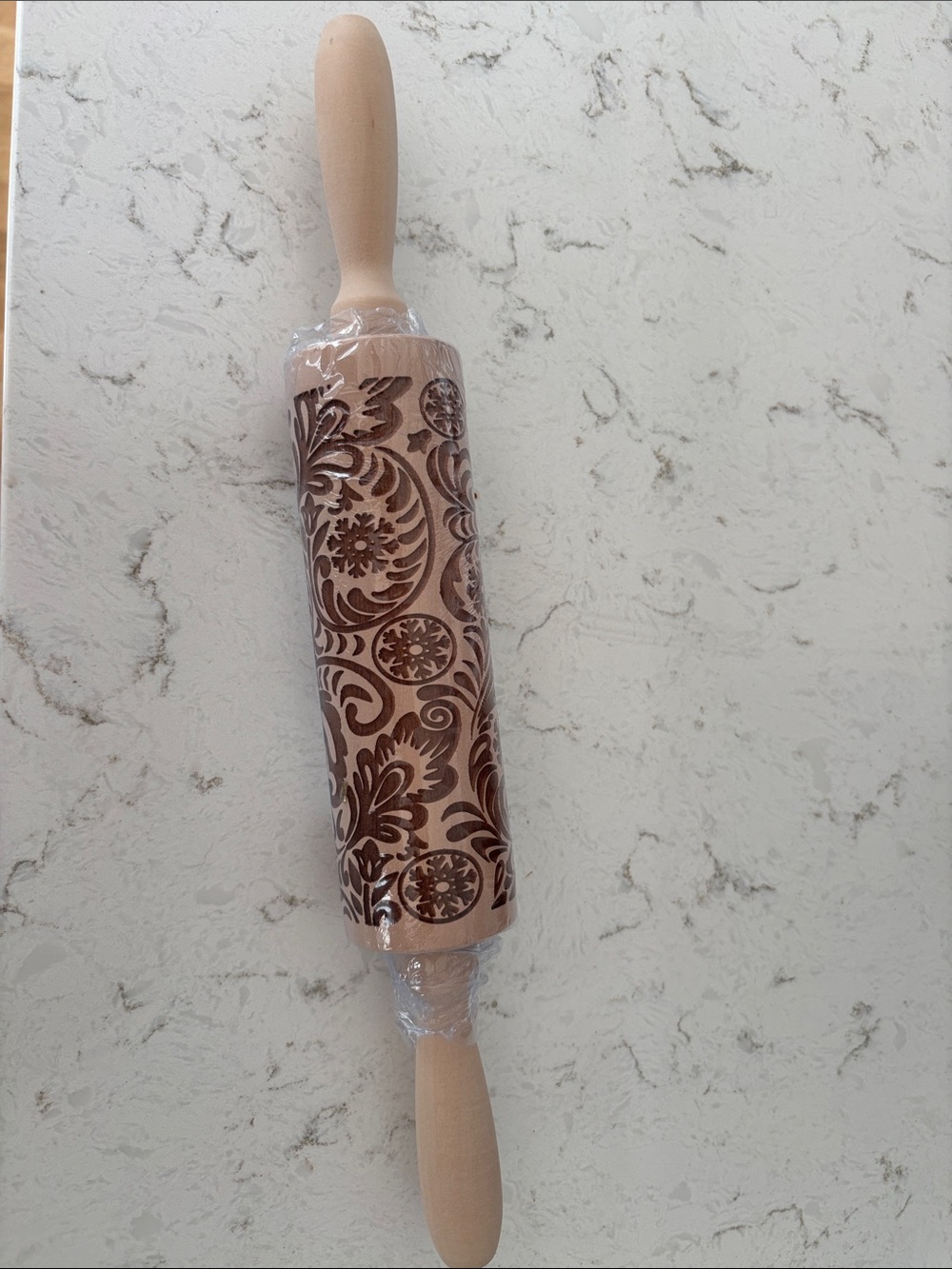Embossed Decorative Wooden Rolling Pin - Floral Pattern, Natural Brown